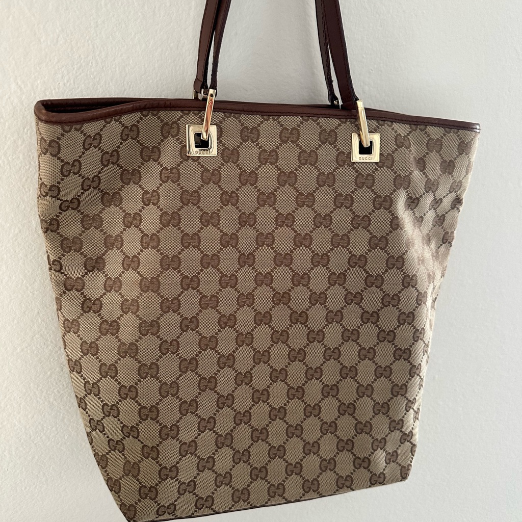 Authentic Gucci Eclipse Bag.